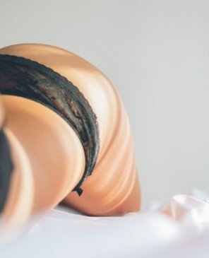 Вероника, 33